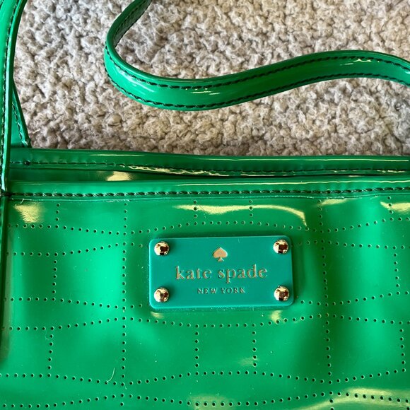 Kate Spade Tote Womens Green Patent Perforated Shoulder Bag Double Handles - Picture 2 of 15